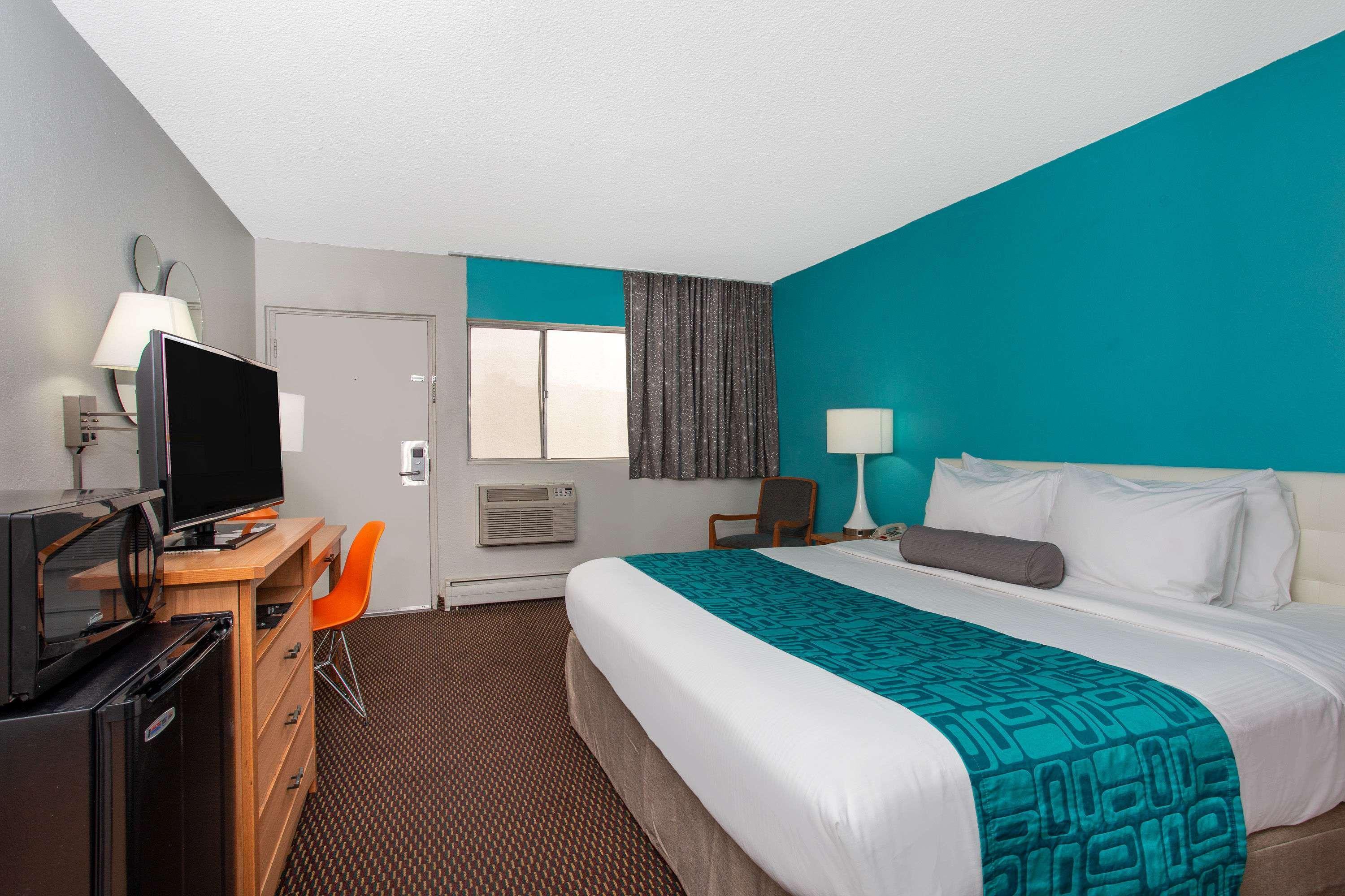 Howard Johnson By Wyndham Colorado Springs Eksteriør bilde