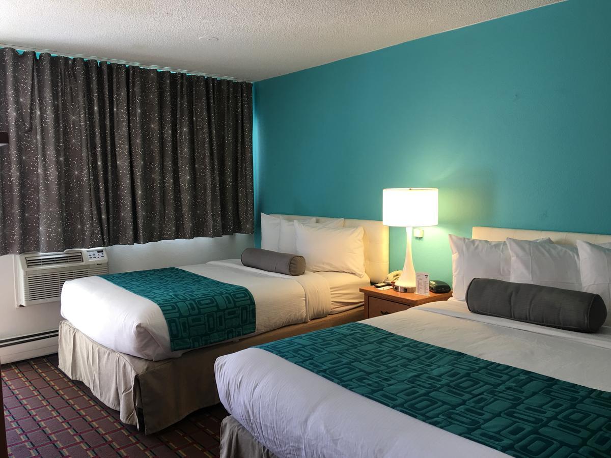 Howard Johnson By Wyndham Colorado Springs Eksteriør bilde
