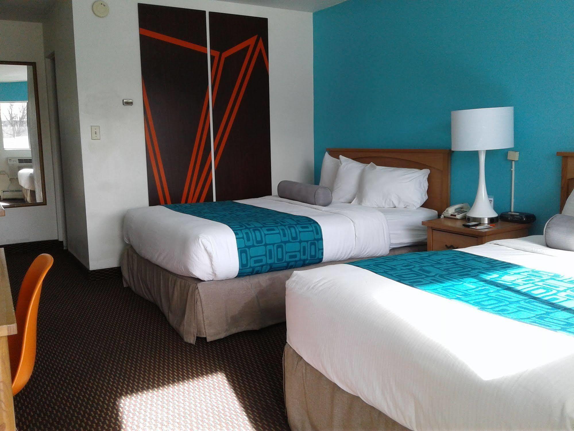 Howard Johnson By Wyndham Colorado Springs Eksteriør bilde
